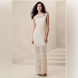 Banana Republic Cream Sheath Maxi Dress Sleeveless. Petite Size small.